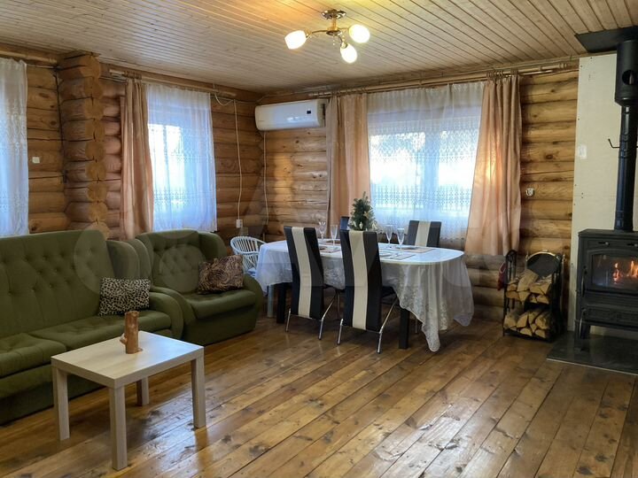 Дом 176 м² на участке 10 сот.