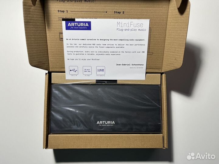 Звуковая карта Arturia Minifuse 2 Black новая