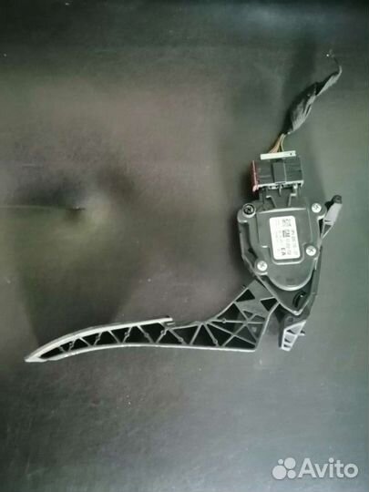 Педаль газа электрическая Chevrolet Cruze