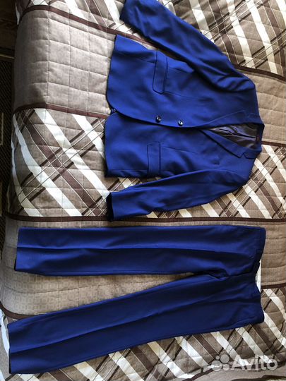 Костюм мужской