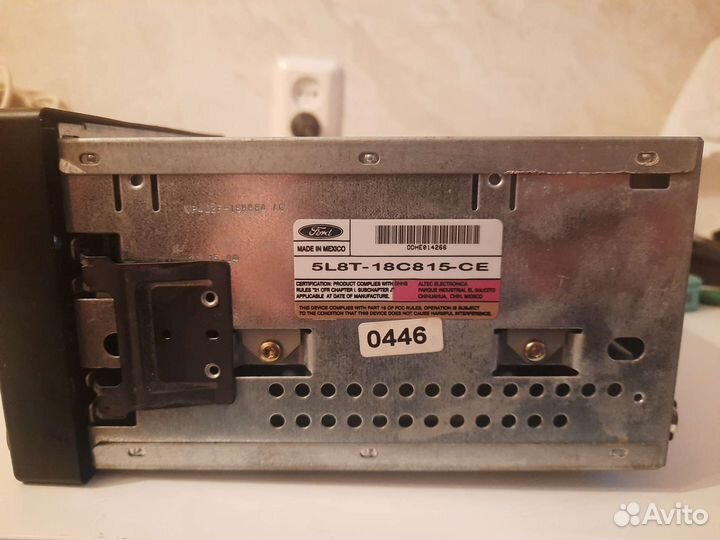 Штатная магнитола Ford Escape