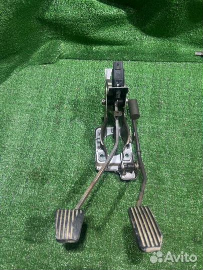 Блок педалей Chevrolet Aveo 1 B12D1 2011