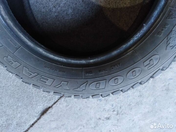 Goodyear Ultragrip 600 185/65 R15 82T