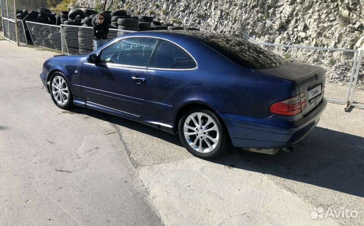 В разборе Mercedes Clk есть все