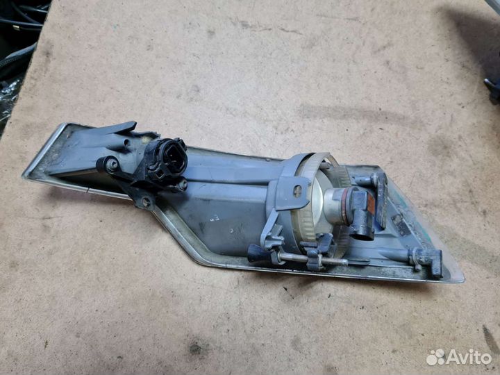 Противотуманка правая citroen c5x7