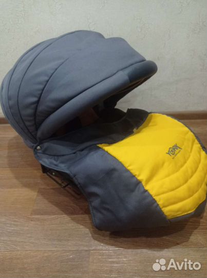 Коляска 2 в 1 adamex