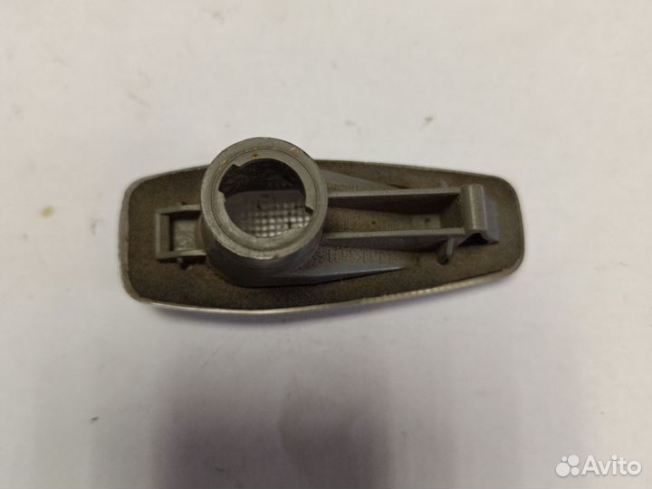 Повторитель на крыло белый для Mitsubishi Carisma