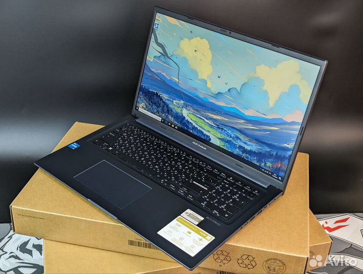 Asus Vivobook 17 X1504ZA IPS i3-1215U 8GB 512GB