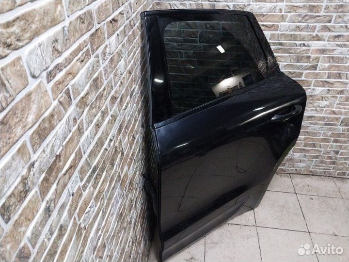 Дверь задняя левая Porsche Macan