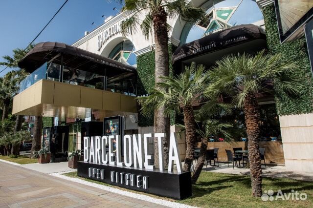 Требуется ранер (помощник официанта)