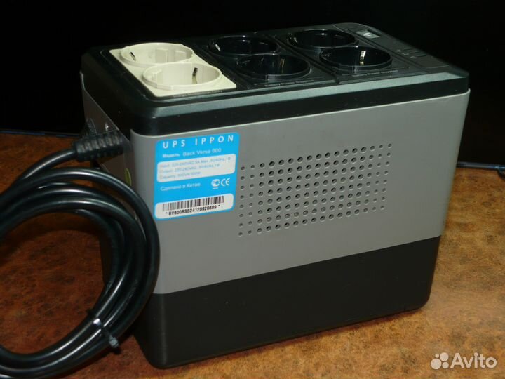 Бесперебойник (UPS) Ippon Back Verso 600