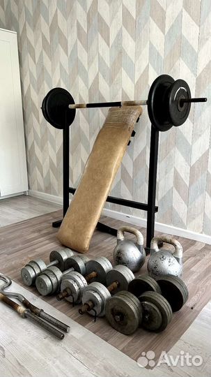 Стойка для штанги+скамейка, гантели гриф