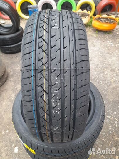 Sonix Prime UHP 08 195/45 R16 84V