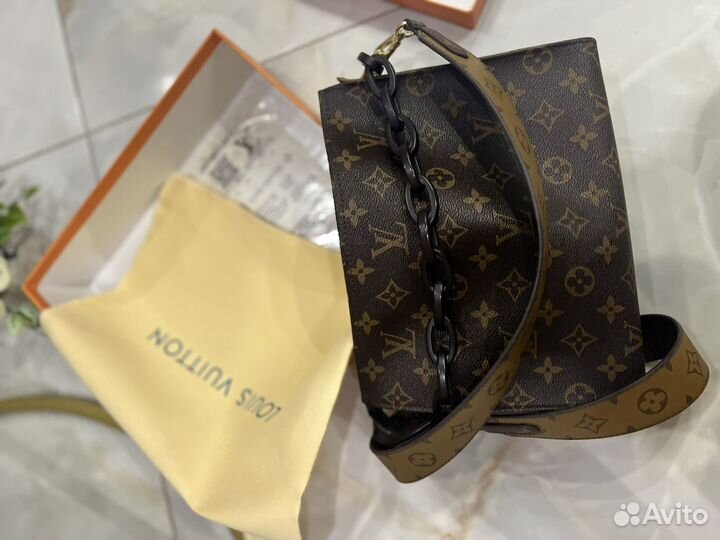 Сумка louis vuitton