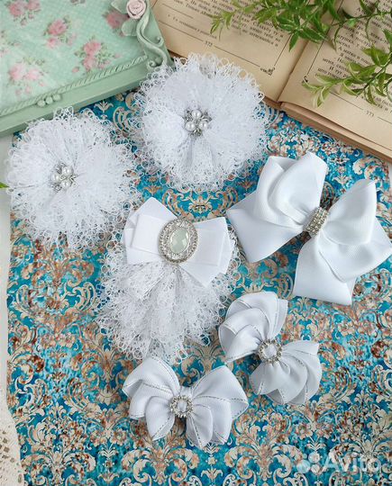 Бантики школьные и жабо