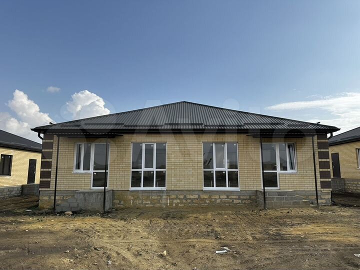 Коттедж 105 м² на участке 3 сот.