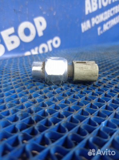 Датчик давления масла гур Renault Clio седан