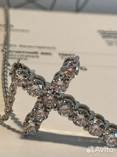 Золотой крестик с бриллиантами 1.4 карат