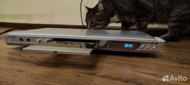 DVD плеер с караоке (проигрыватель)