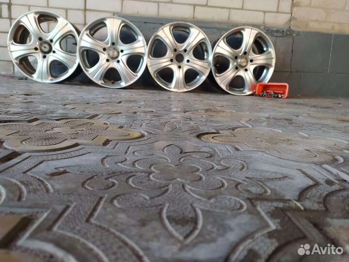 Литые диски r15