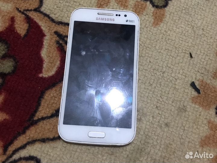 Телефон Samsung