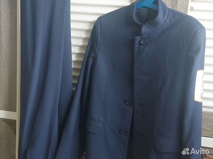 Китель, брюки 134/34