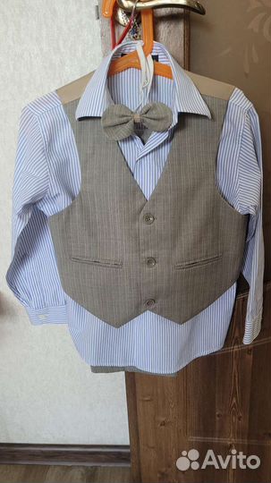 Костюм на выпускной для мальчика 122- 128