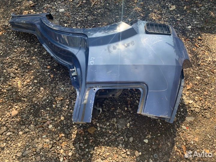 Заднее крыло заднее правое Ford Fusion MK1 2004