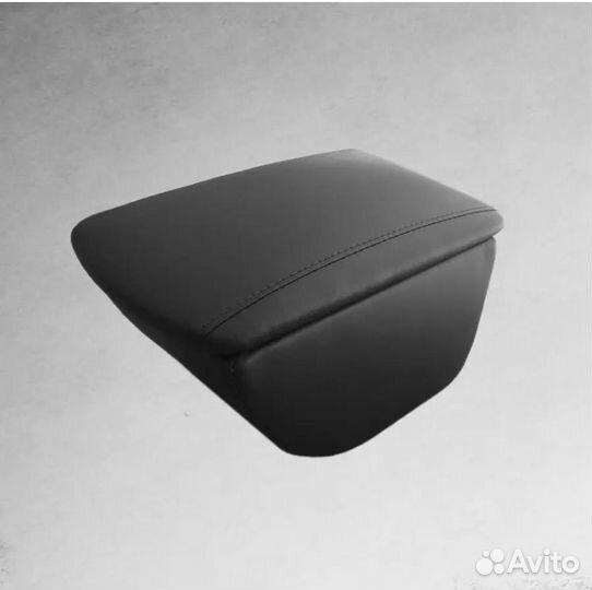 Подлокотник на Kia Spectra c 2000-2011