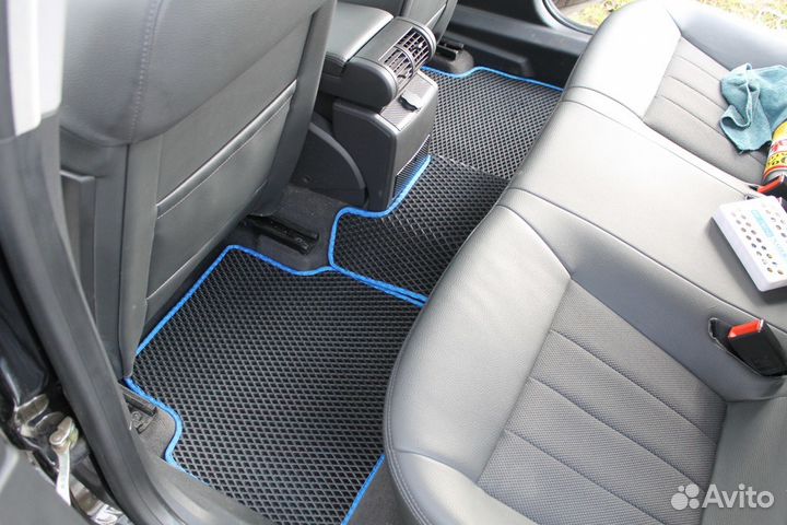 Новые коврики в салон Mercedes Gelandewagen