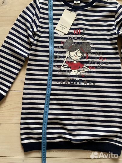 Платье для девочки новое 134