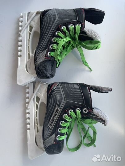Коньки bauer 8,9,10 jr