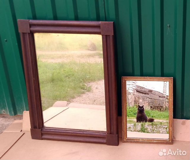 Старинное зеркало