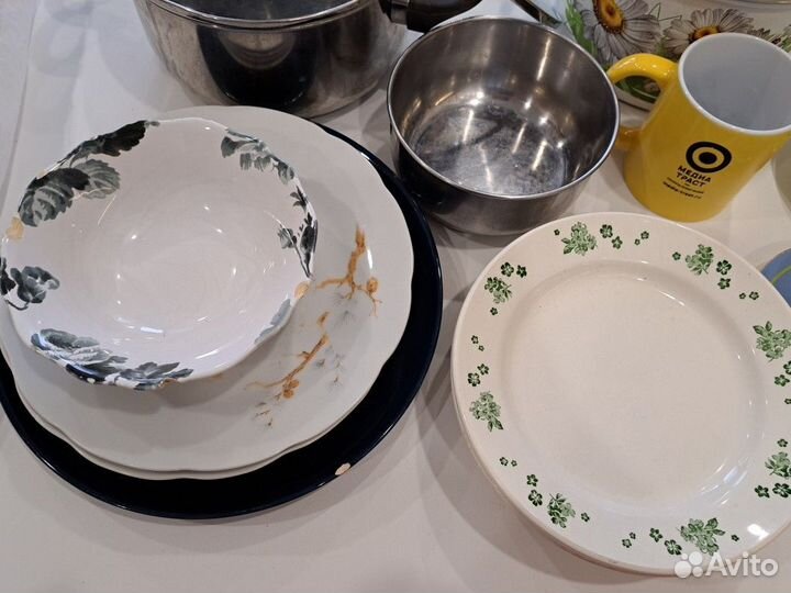 Посуда на дачу на квартиру пакетом много