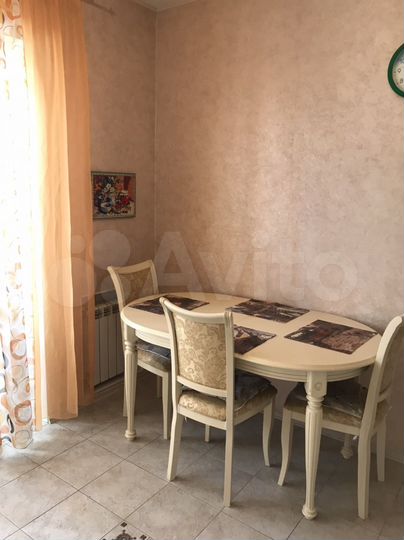 1-к. квартира, 42 м², 3/9 эт.