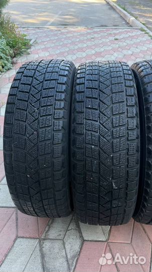 Firemax FM806 215/60 R17