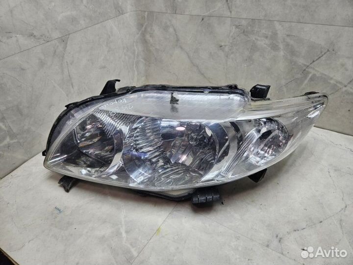 Фара передняя левая Toyota Corolla E140 1.6 1zrfe