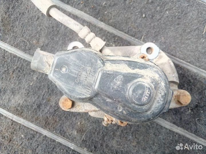 Суппорт задний правый Audi A5 купе 3.2 2008