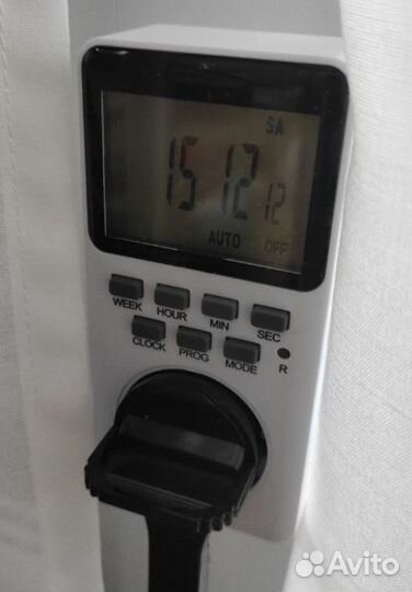 Автоматическая кормушка для собак (новая)