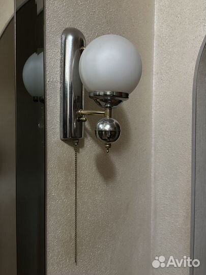 Люстра потолочная и бра