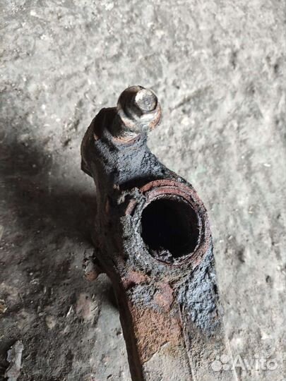 Кронштейн энергоаккумулятора scania 4 серии