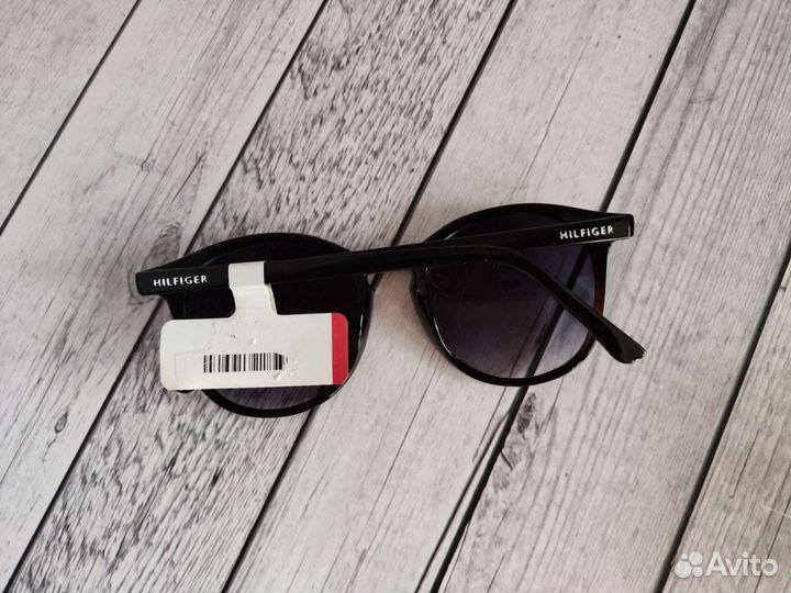 Tommy Hilfiger новые оригинальные очки из США