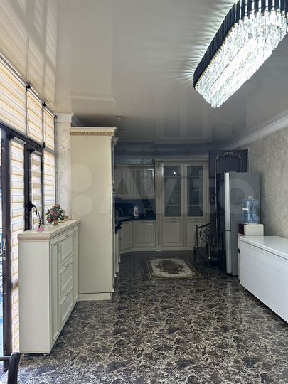 Дом 290 м² на участке 6 сот.