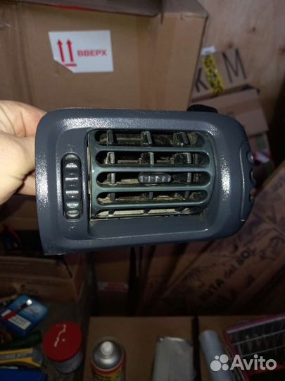 Дефлектор воздуховода Renault Symbol