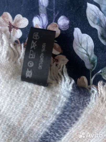 Шарфы и палантины