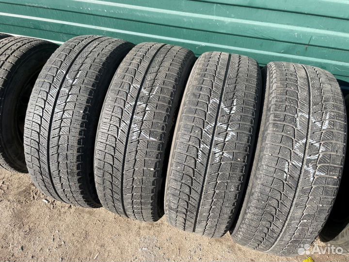 Michelin X-Ice 225/60 R17 99H
