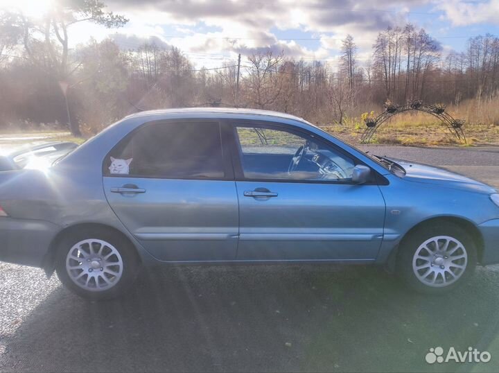 Mitsubishi Lancer 1.6 МТ, 2006, 292 000 км