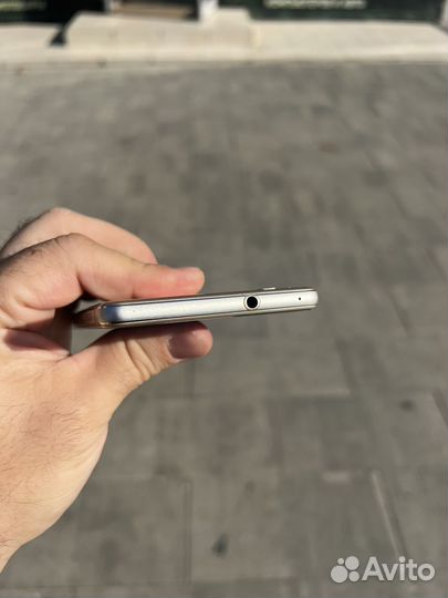 HUAWEI P9 Lite, 2/16 ГБ