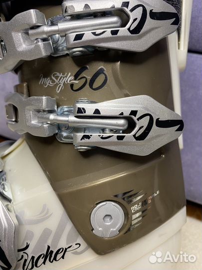 Fischer Soma TEC горнолыжные ботинки 36 (23,5)