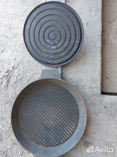 Чугунная сковорода с крышкой - гнетом, гриль